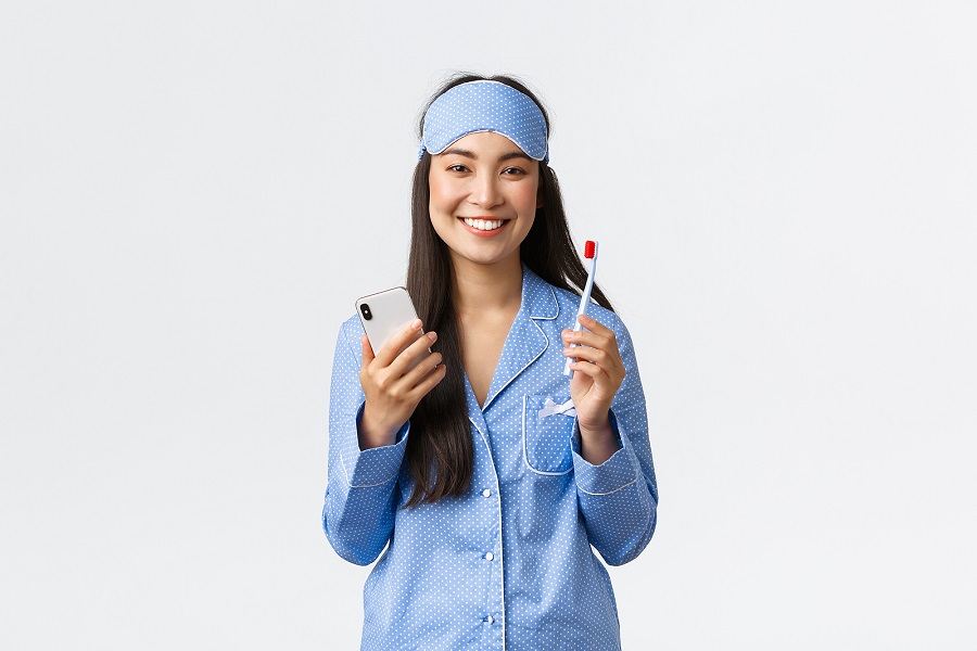 Tips to Maintain Oral Hygiene At Home